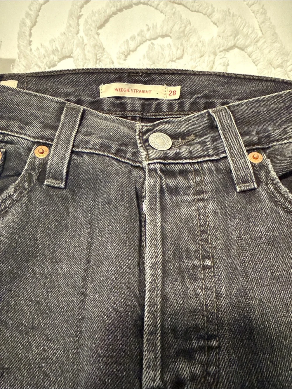 Levi’s Women’s High Waisted Black Distressed Straight-Leg Jeans